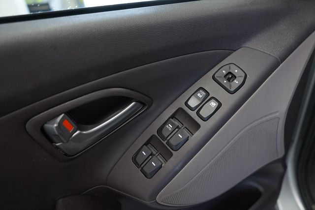 Thumbnail: 2015 Hyundai Tucson - 19