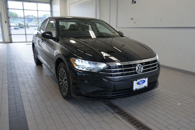 Thumbnail: 2021 Volkswagen Jetta - 16