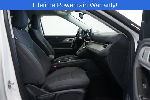 Thumbnail: 2026 Ford Explorer - 34