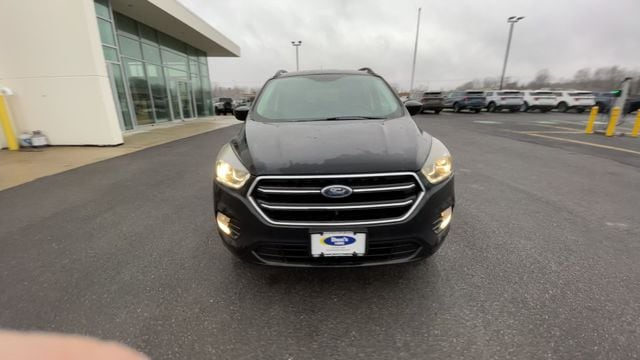 Thumbnail: 2019 Ford Escape - 3