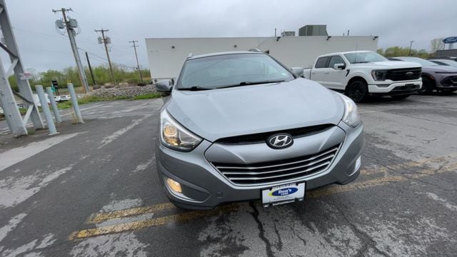 Thumbnail: 2015 Hyundai Tucson - 3