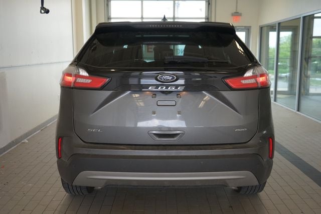 Thumbnail: 2022 Ford Edge - 12