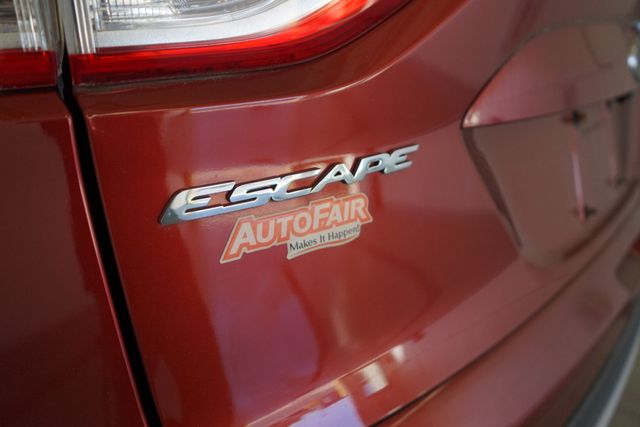 Thumbnail: 2015 Ford Escape - 13