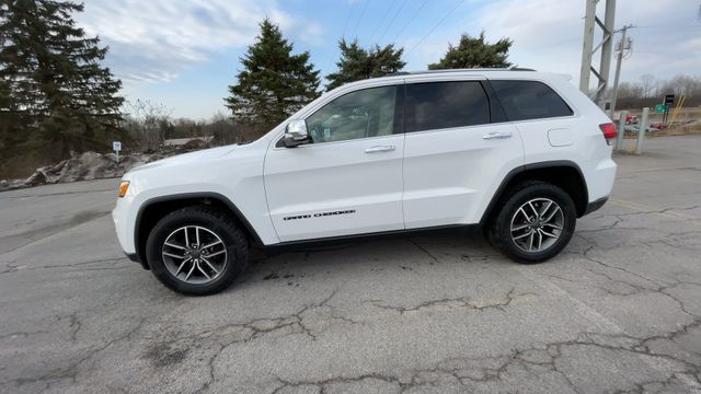 Thumbnail: 2020 Jeep Grand Cherokee - 6