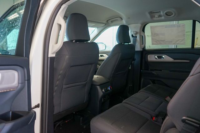 2025 Ford Explorer Active 20