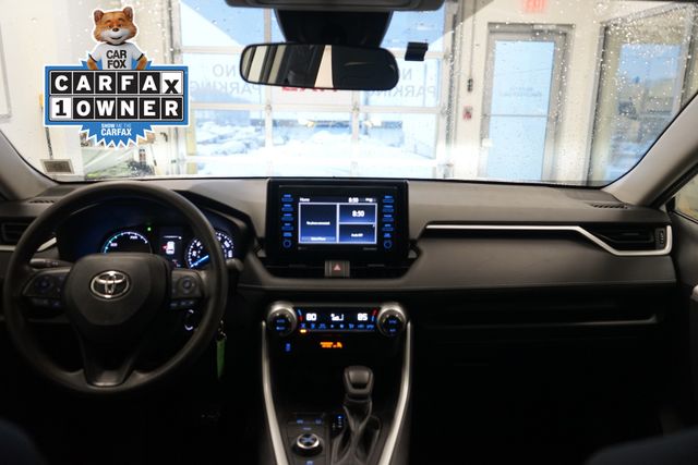 Thumbnail: 2021 Toyota RAV4 - 21