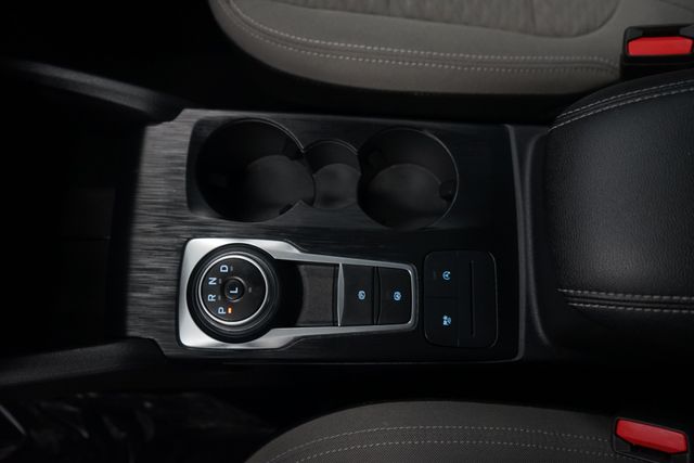 Thumbnail: 2022 Ford Escape - 24