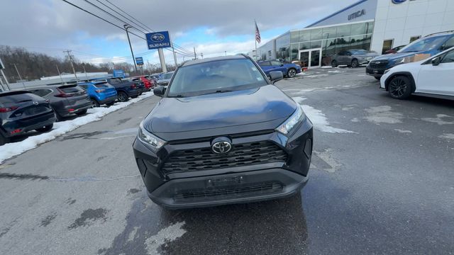 Thumbnail: 2021 Toyota RAV4 - 3