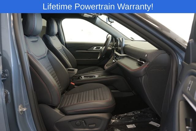 Thumbnail: 2025 Ford Explorer - 32