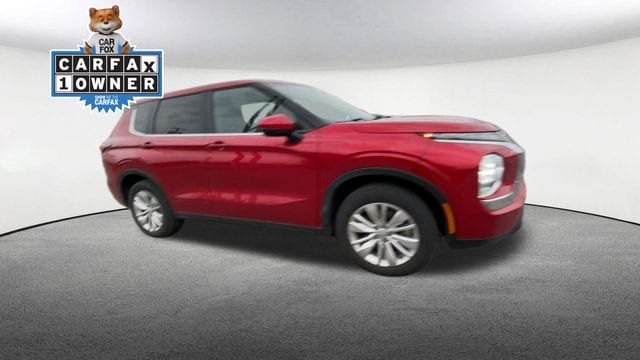 Thumbnail: 2025 Mitsubishi Outlander - 2