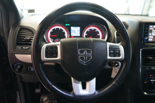 2019 Dodge Grand Caravan GT 21