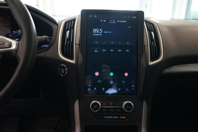 Thumbnail: 2022 Ford Edge - 21
