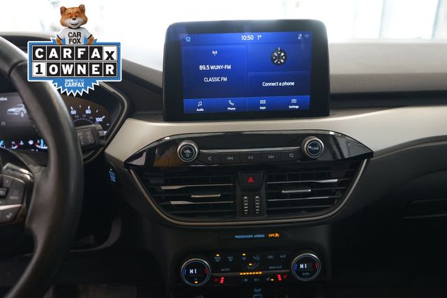 Thumbnail: 2021 Ford Escape - 21