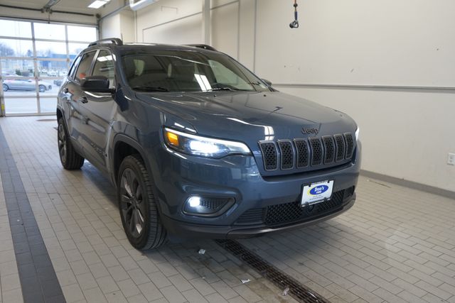 Thumbnail: 2021 Jeep Cherokee - 16