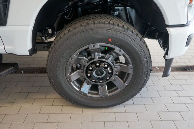 Thumbnail: 2024 Ford F-250 - 9