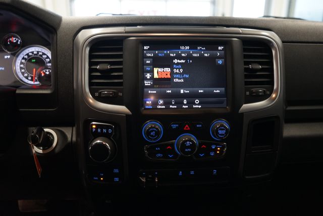 Thumbnail: 2021 RAM 1500 Classic - 25