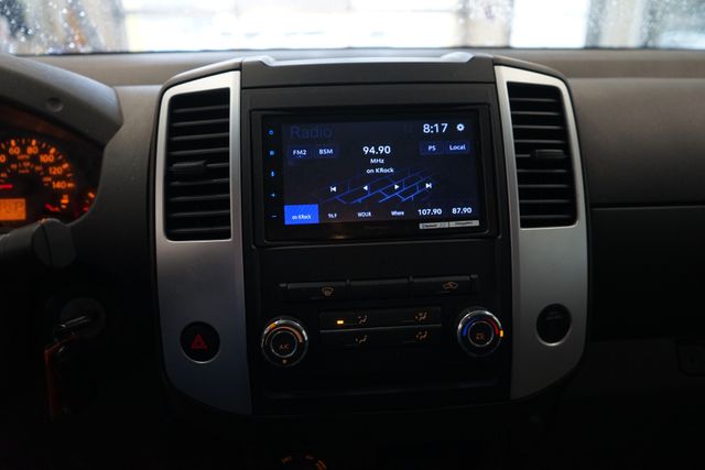 Thumbnail: 2009 Nissan Frontier - 21