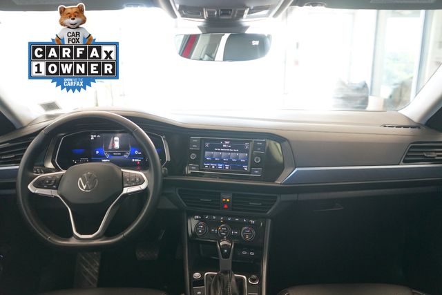 Thumbnail: 2023 Volkswagen Jetta - 30