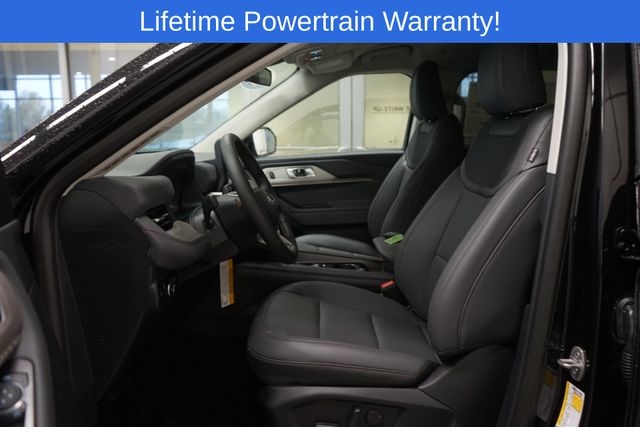 Thumbnail: 2025 Ford Explorer - 13