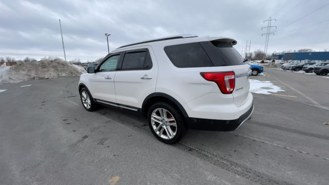 Thumbnail: 2017 Ford Explorer - 7