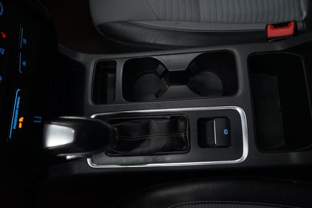 Thumbnail: 2019 Ford Escape - 24