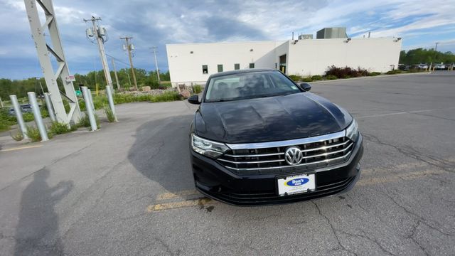 Thumbnail: 2021 Volkswagen Jetta - 3
