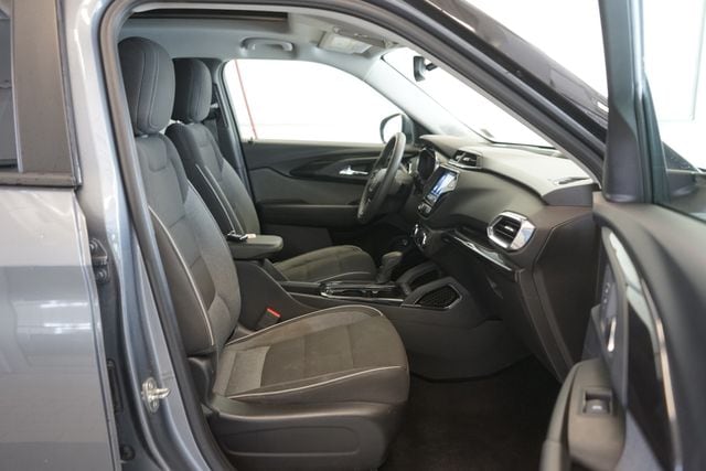 Thumbnail: 2021 Chevrolet TrailBlazer - 31