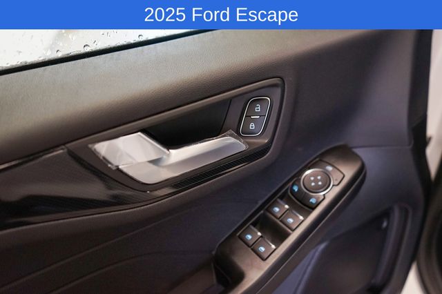 Thumbnail: 2025 Ford Escape - 11