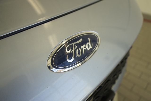 Thumbnail: 2022 Ford Escape - 18