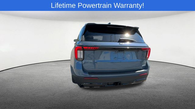 Thumbnail: 2025 Ford Explorer - 8