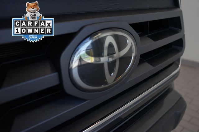 Thumbnail: 2021 Toyota Tacoma - 20