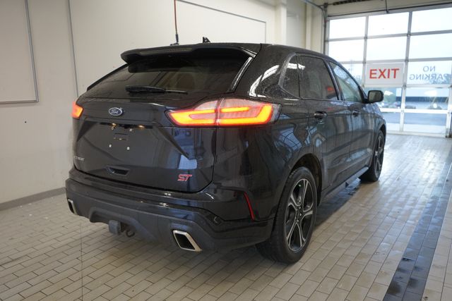 Thumbnail: 2020 Ford Edge - 15