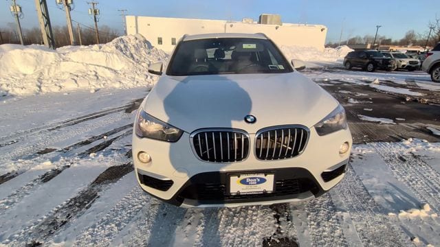 Thumbnail: 2018 BMW X1 - 3
