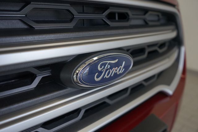 Thumbnail: 2019 Ford EcoSport - 18