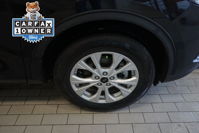 Thumbnail: 2023 Ford Escape - 16