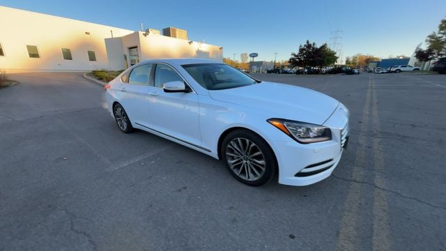 Thumbnail: 2015 Hyundai Genesis - 2