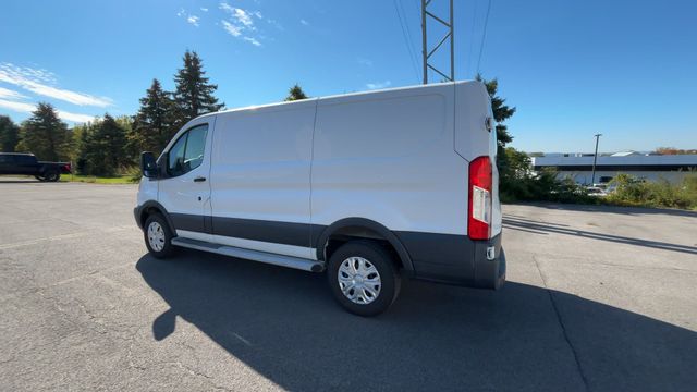 Thumbnail: 2018 Ford Transit Series - 7