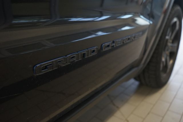 Thumbnail: 2019 Jeep Grand Cherokee - 15