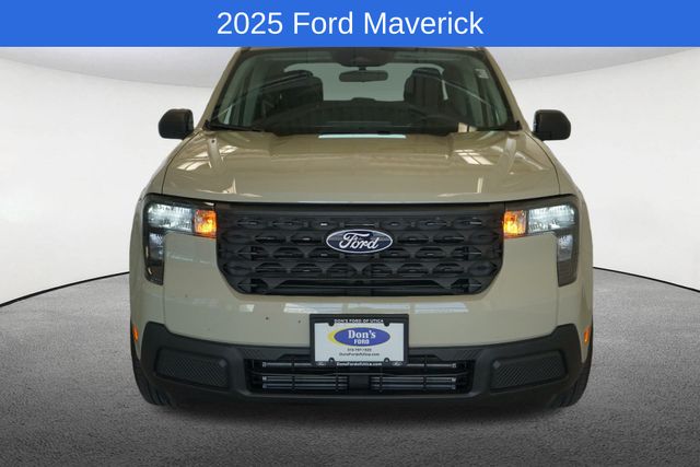 Thumbnail: 2025 Ford Maverick - 18