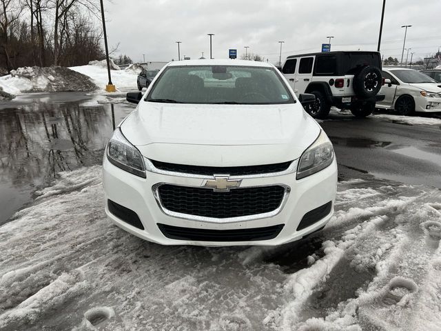 Thumbnail: 2015 Chevrolet Malibu - 18