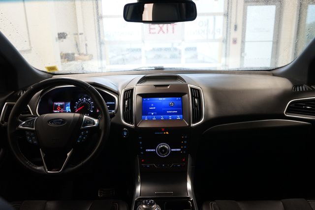Thumbnail: 2020 Ford Edge - 31