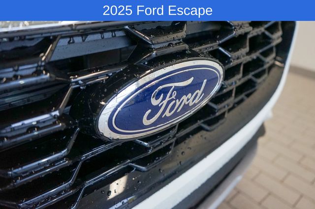 Thumbnail: 2025 Ford Escape - 10