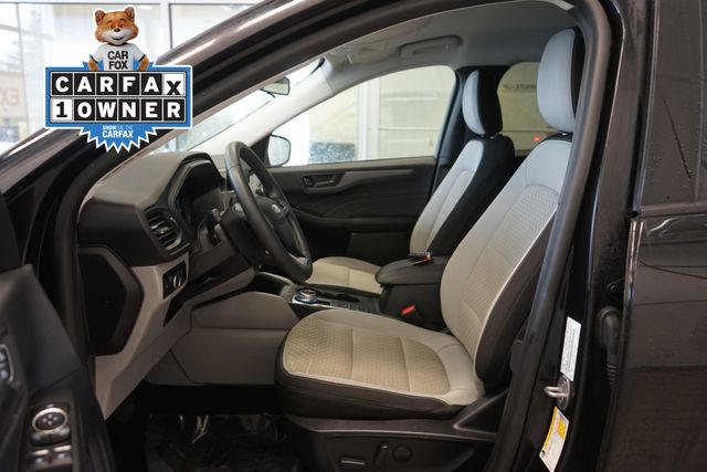 Thumbnail: 2023 Ford Escape - 21