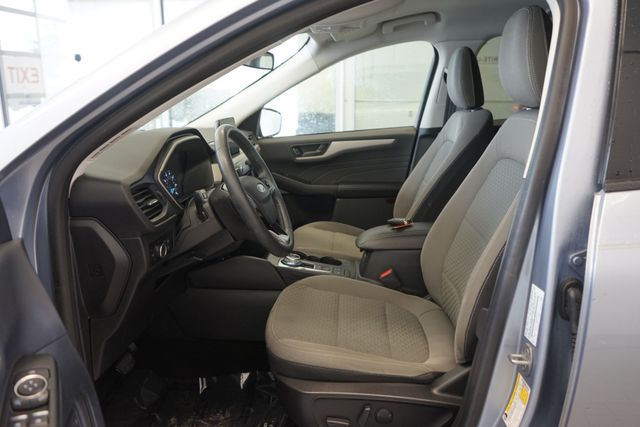 Thumbnail: 2022 Ford Escape - 20