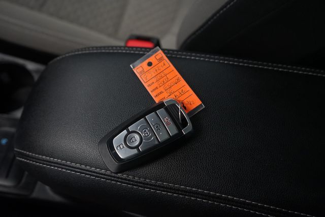 Thumbnail: 2022 Ford Escape - 26