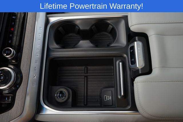 Thumbnail: 2026 Ford Expedition - 24