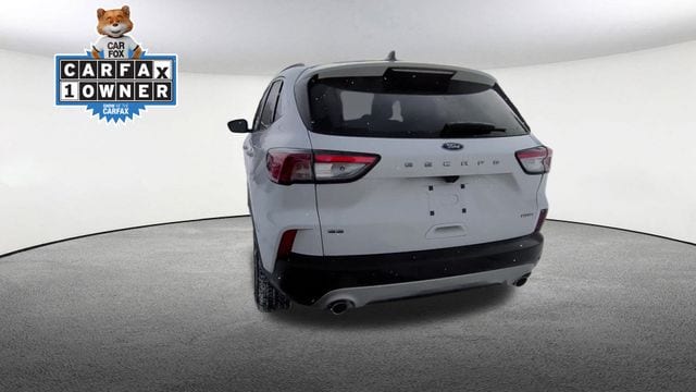 Thumbnail: 2021 Ford Escape - 8