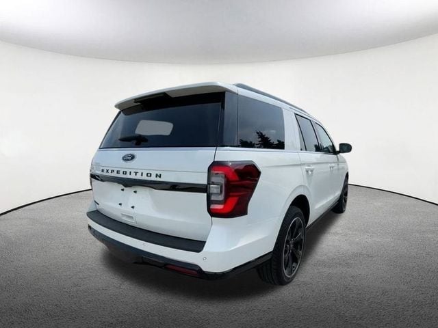 Thumbnail: 2024 Ford Expedition - 9