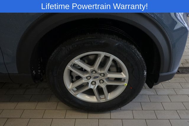 Thumbnail: 2026 Ford Explorer - 16