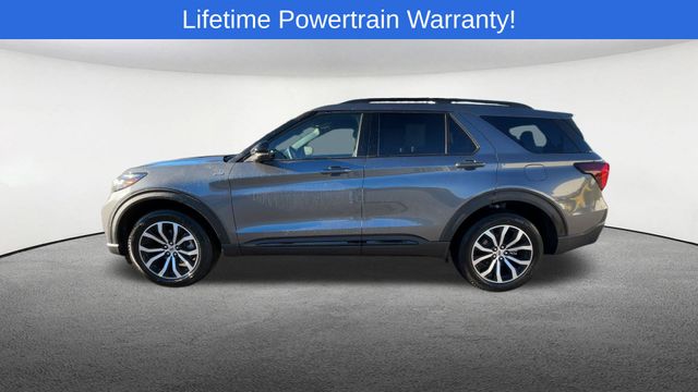 Thumbnail: 2026 Ford Explorer - 5